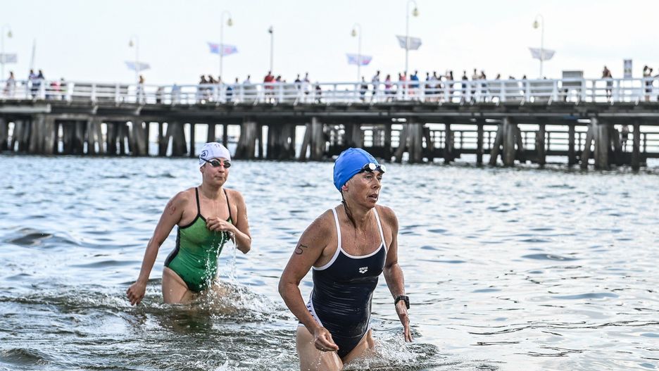 Wyścigi pływackie dookoła mola w Sopocie latem 2025 roku cieszyły się bardzo dużym zainteresowaniem wśród zawodników z całego kraju