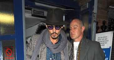 Angelina zniszczyła życie Johnny'ego Deppa!
