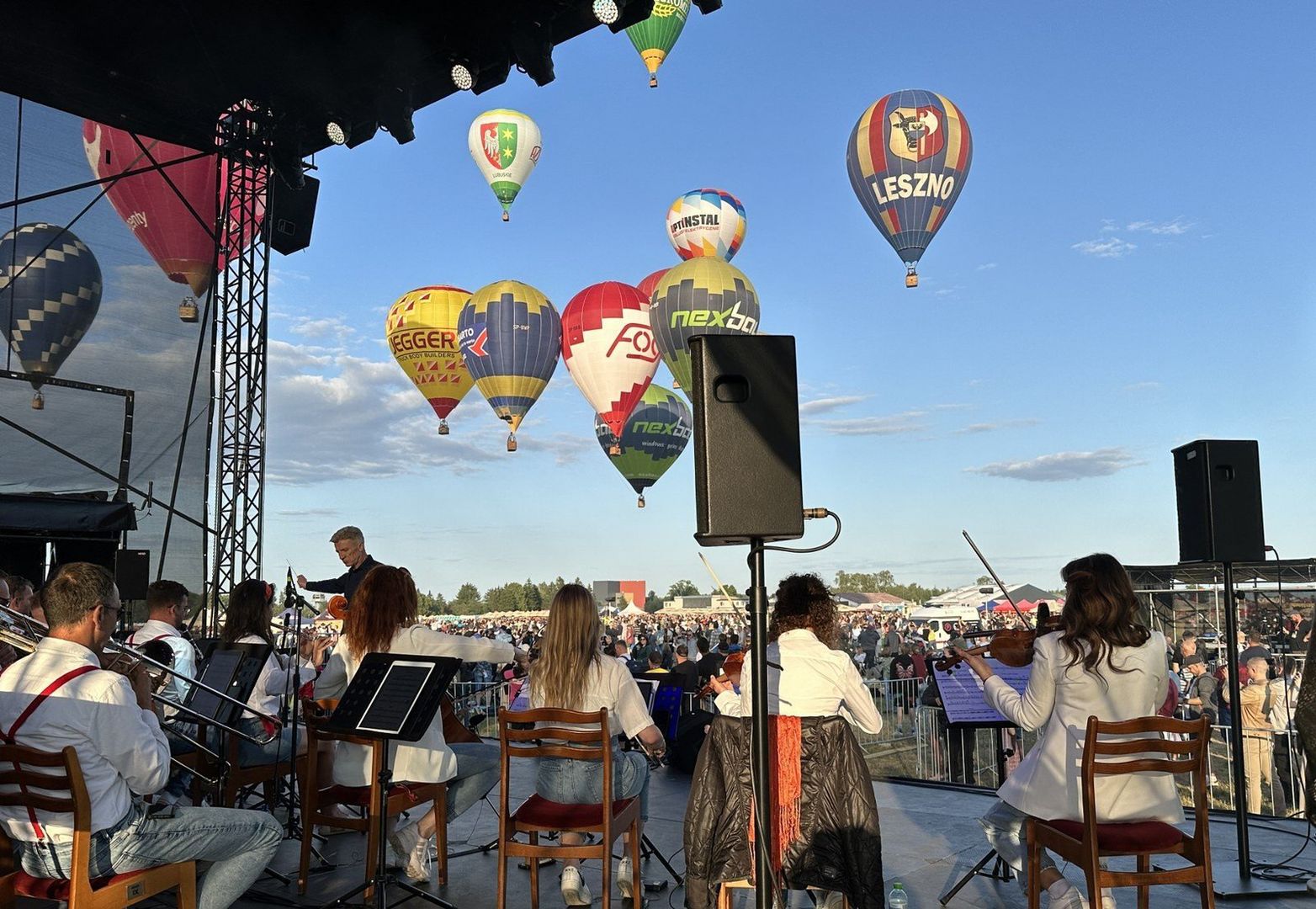 Dzień pierwszy Antidotum Airshow 2025 w Lesznie