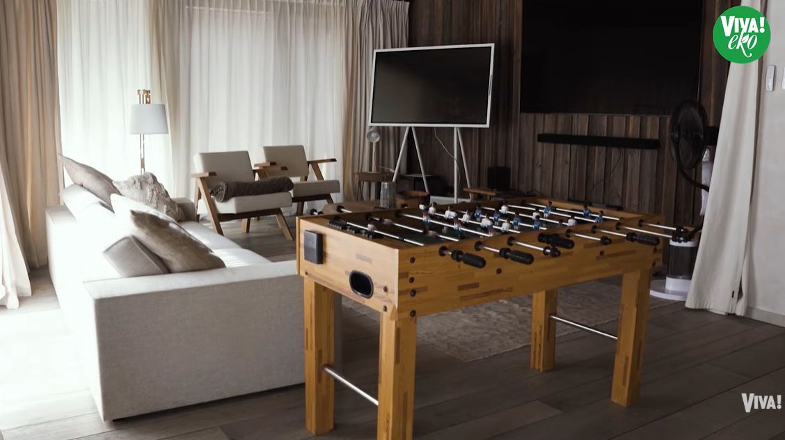 Salon domu Anny Dereszowskiej na Mazurach