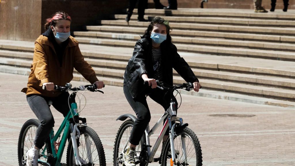 Kiedy obowiązek noszenia maseczek zostanie zniesiony?