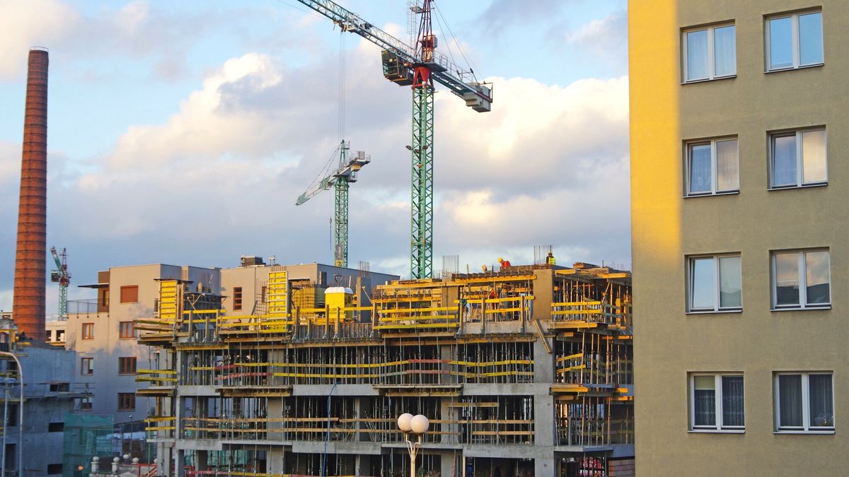 Co składa się na całkowity koszt kredytu gotówkowego?