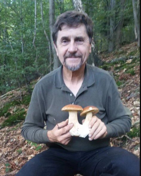 Justyn Kołek jest grzyboznawcą