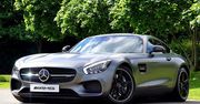 Uszkodził Mercedesa