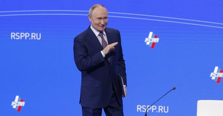 Rosja priorytetem Putina, nie Trump. Kazał na siebie czekać?