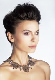 Zadbany dekolt na sylwestra