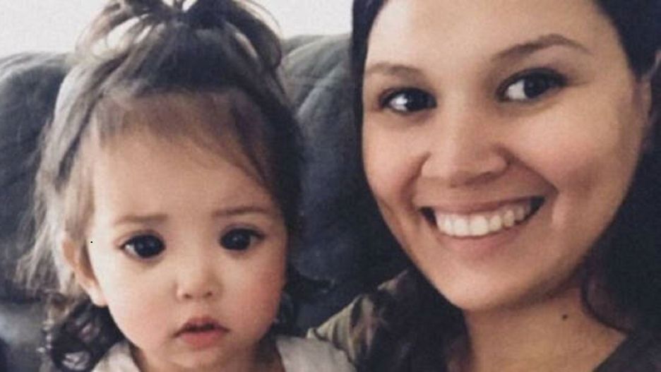 Dziewczynka z niewiarygodnie pięknymi oczami? Za jej urodą kryje się bardzo rzadka choroba