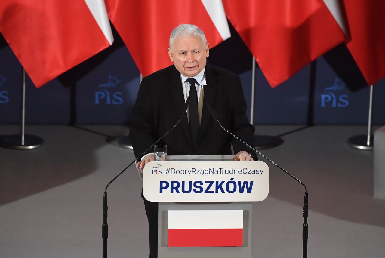 Jarosław Kaczyński złożył szereg obietnic w trakcie spotkania z mieszkańcami z Pruszkowa