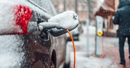 Taki wynik budzi podziw. Tesla na mrozie daje radę
