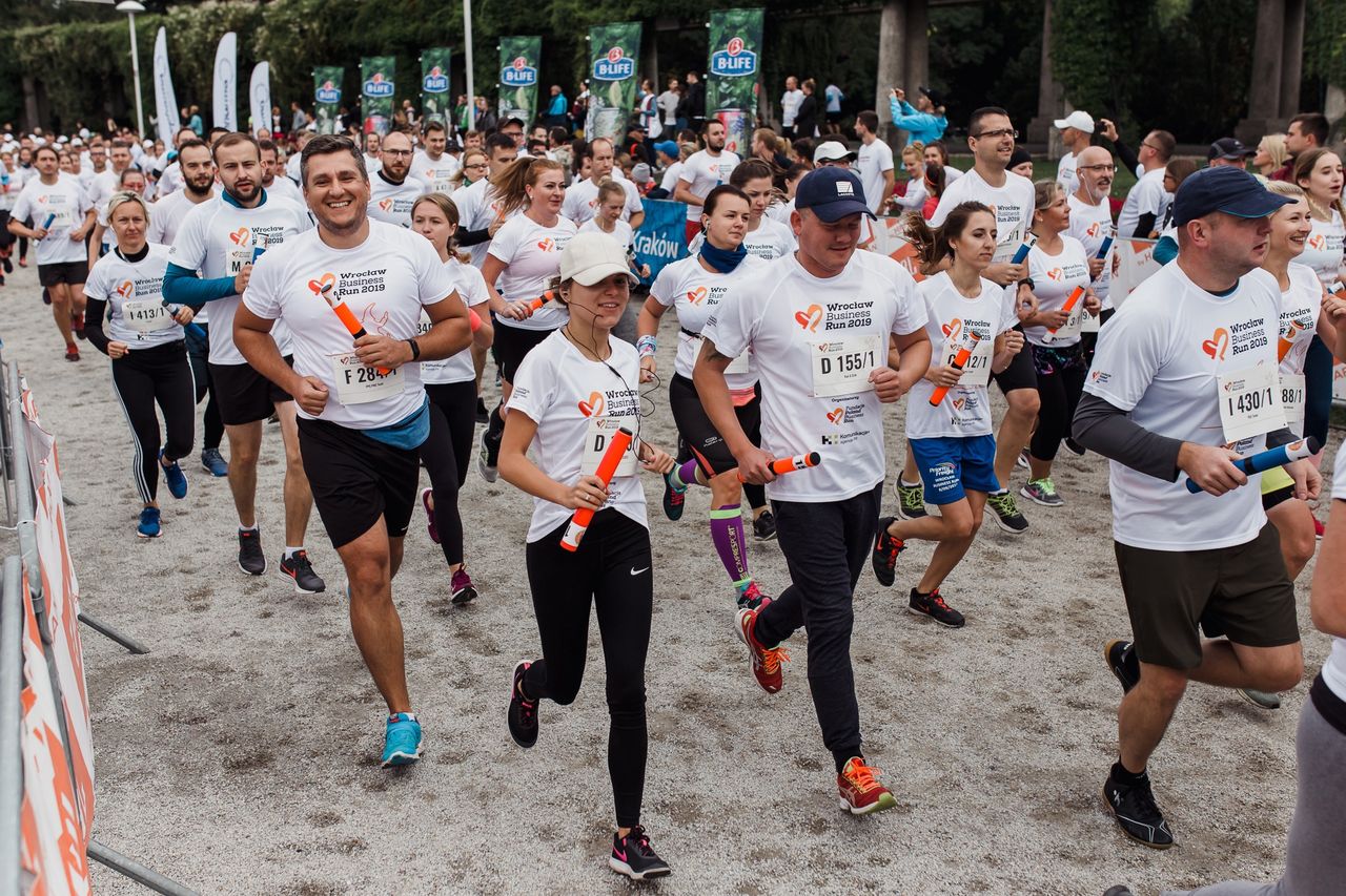 Wrocław. Pracownicy pobiegną bez granic. Ponad 19 tys. zapisanych na bieg charytatywny