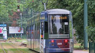 Kraków: Jak ma jechać tramwaj z Cichego Kącika na Azory? Mieszkańcy ulicy Piastowskiej protestują
