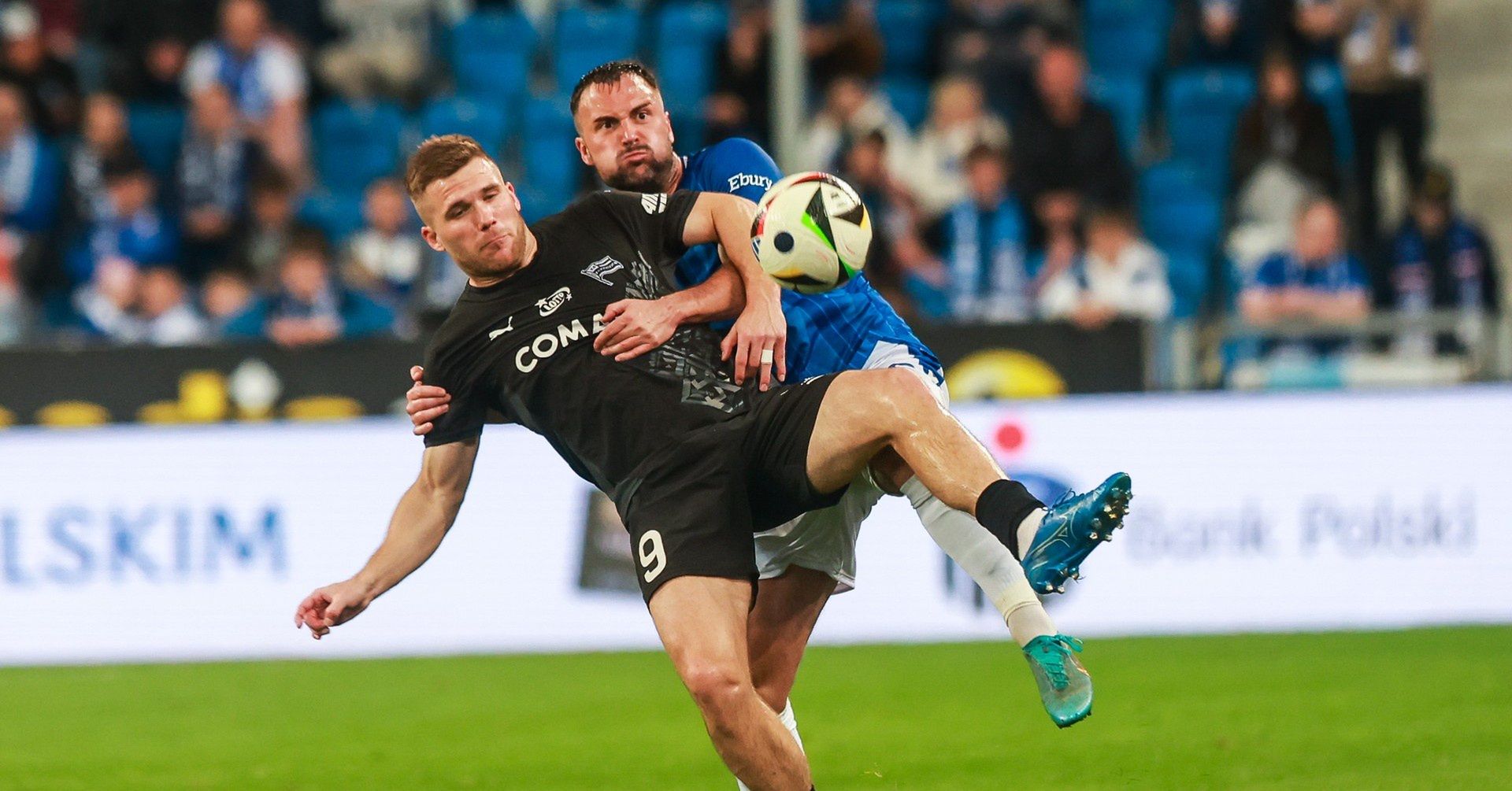 PKO BP EKSTRAKLASA , LECH POZNAN - CRACOVIA 2:1