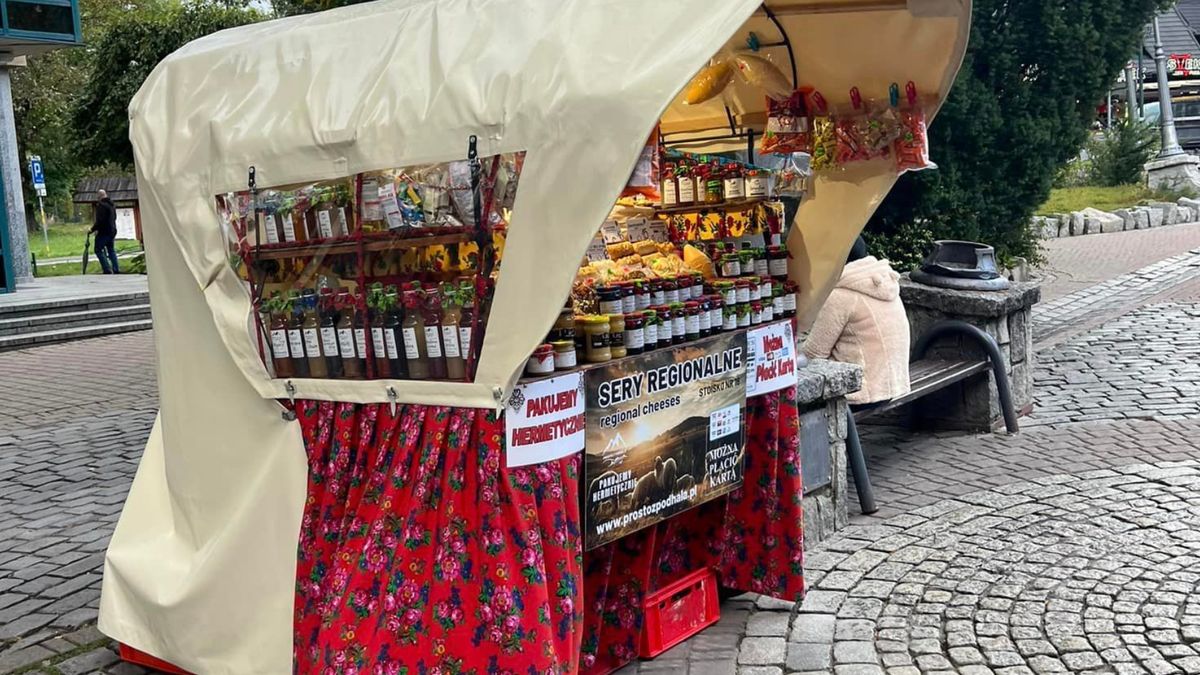 stoisko z oscypkami w Zakopanem