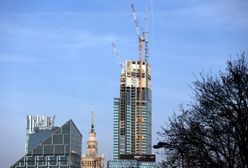 Warszawa. Trwają prace przy budowie Varso Tower. Część jest już ukończona