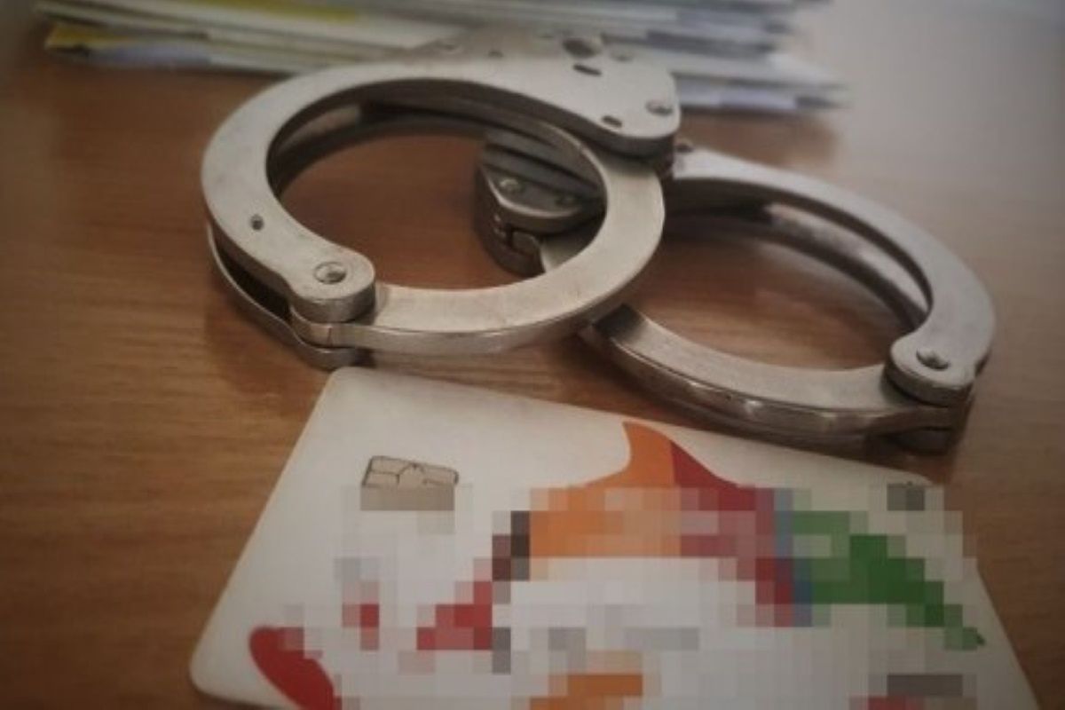 Seniorka okradła współlokatorkę z sanatorium. Przywłaszczyła sobie jej kartę płatniczą, po czym poszła na zakupy 