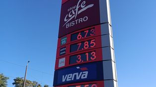 Białystok: Kierowcy odetchnęli. Na stacjach paliw zdecydowanie taniej