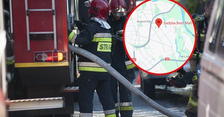 Uszkodzenia w galerii handlowej. Warszawa po ulewie