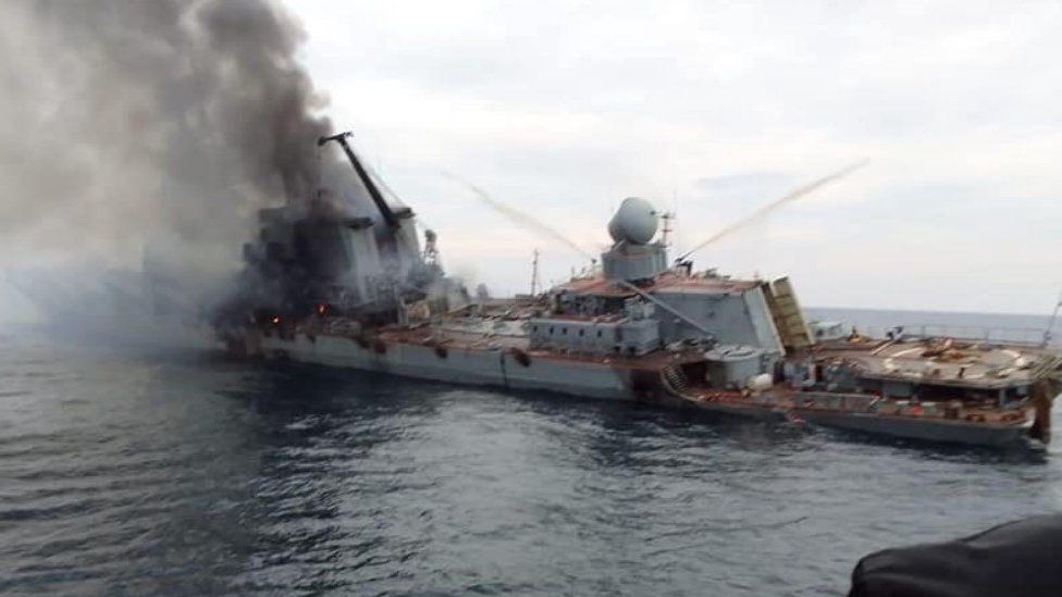 Tonący krążownik "Moskwa"
