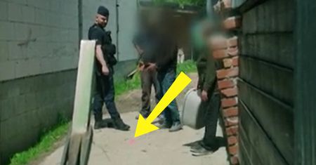 Skoczyli sobie do gardeł. Sceny na gospodarstwie. Przyjechała policja