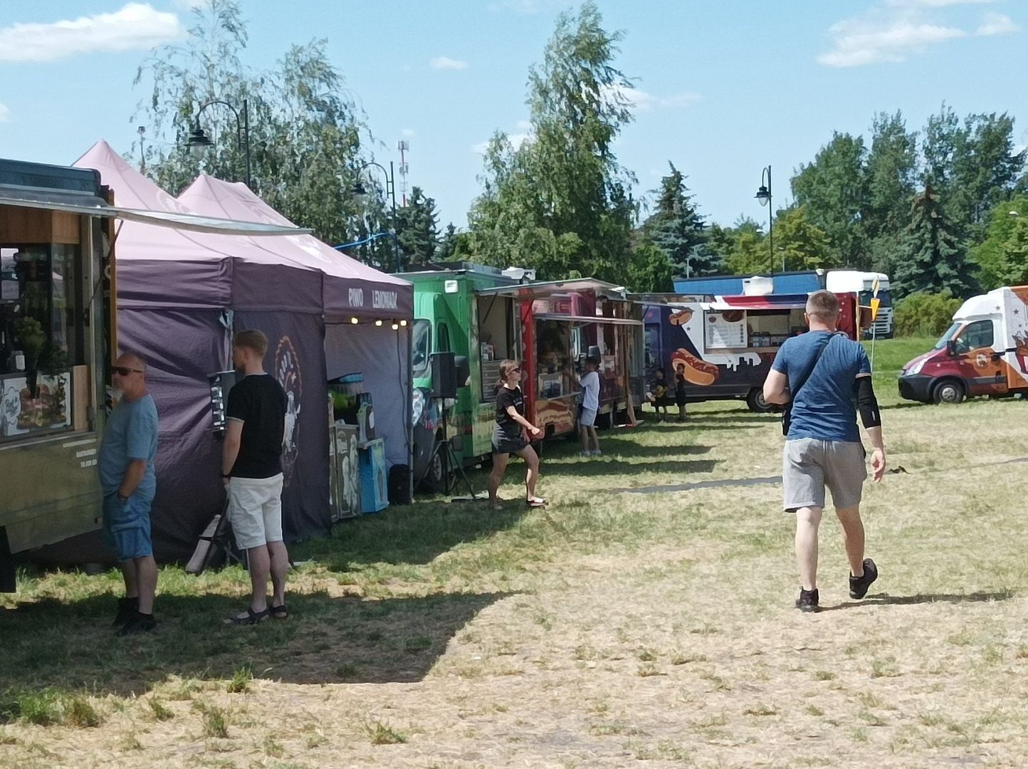 Food Truck Festival nad zalewem Borki w Radomiu