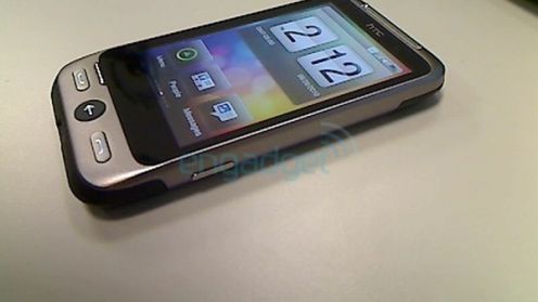 HTC F8181 - kolejny niesmartfon z Tajwanu 1