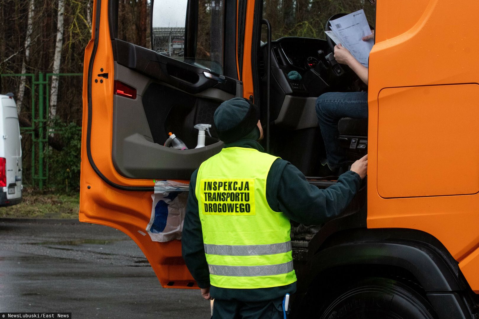 East News archiwum
Fot. NewsLubuski/East News, Swiecko - autostrada A2, 12.02.2024. Inspekcja Transportu Drogowego w trakcie kontroli na bylym polsko-niemieckim przejsciu granicznym w Swiecku.
NewsLubuski