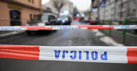 Warszawa. Dziecko wypadło z trzeciego piętra. Jest decyzja sądu w sprawie matki dziewczynki