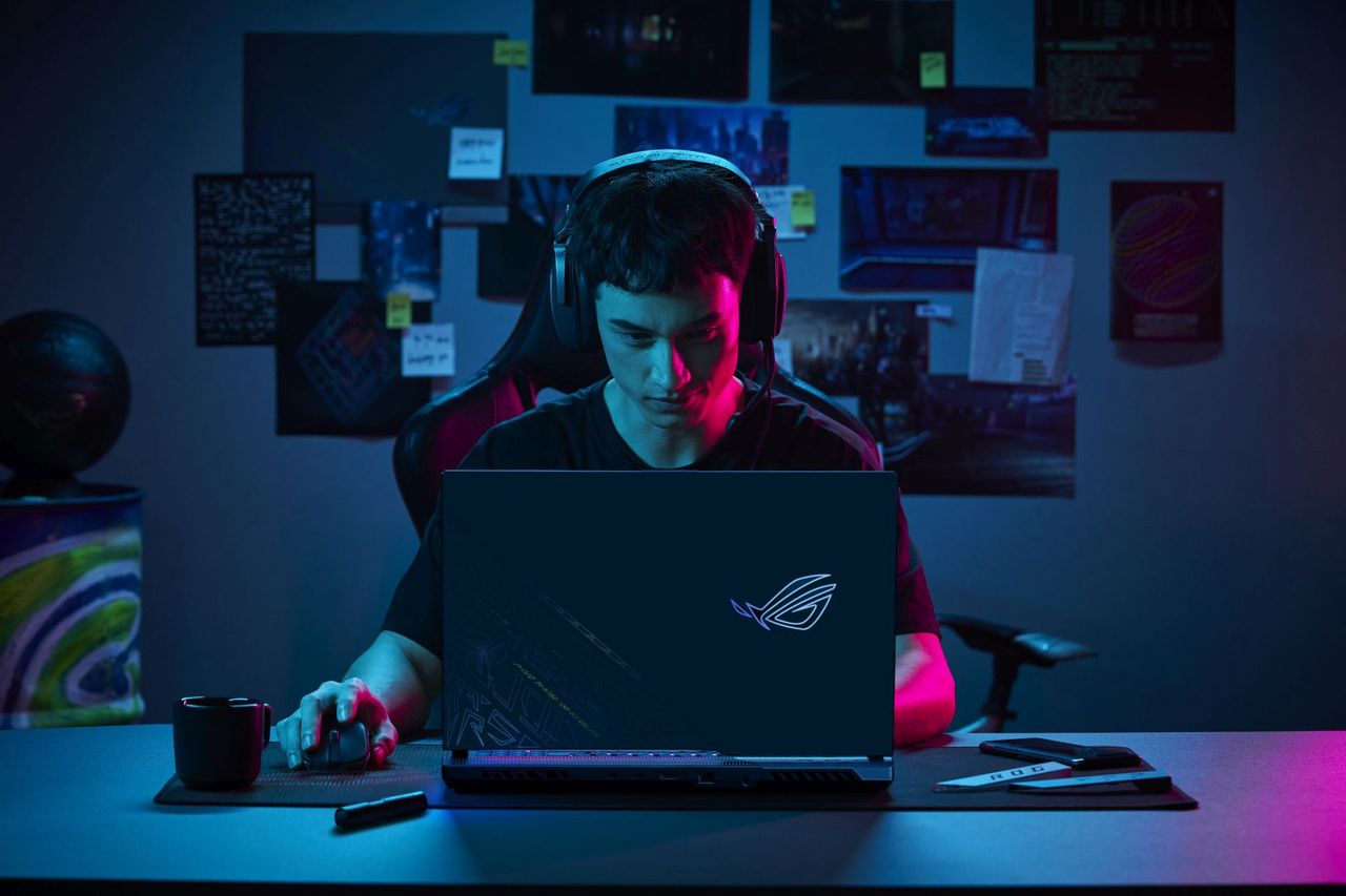 ASUS ROG Strix SCAR 17 SE  pozwoli ci grać we wszystko, co tylko zechcesz