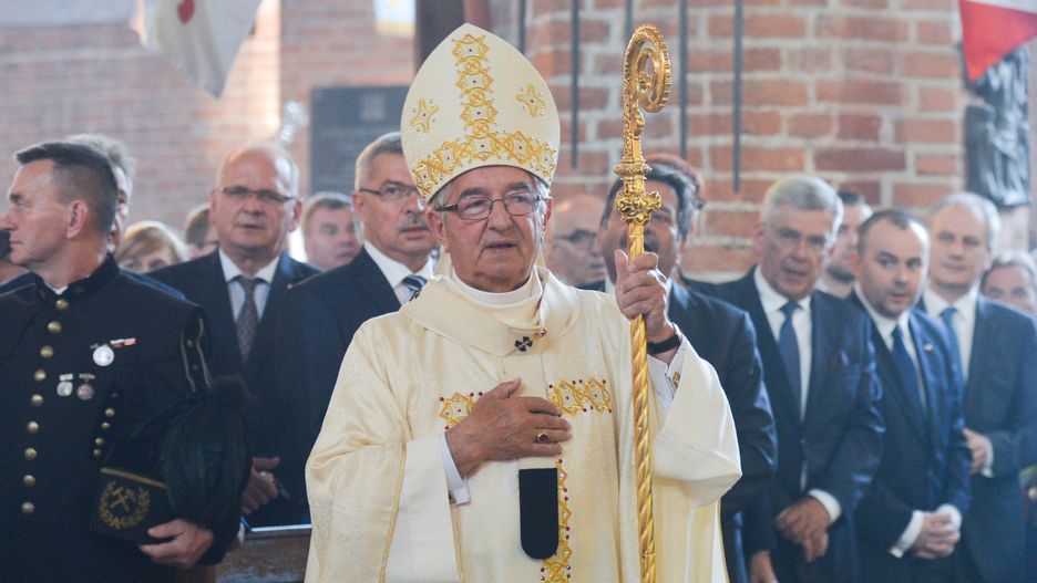 Abp Sławoj Leszek Głódź nie wywiązał się z kary nałożonej przez papieża 