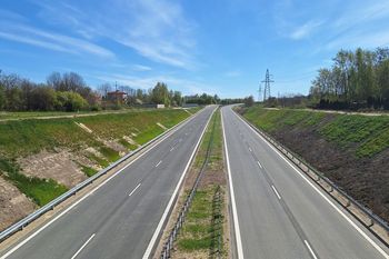 Prawie 12 km nowej drogi gotowe. Rusza ruch na obwodnicy Wąchocka