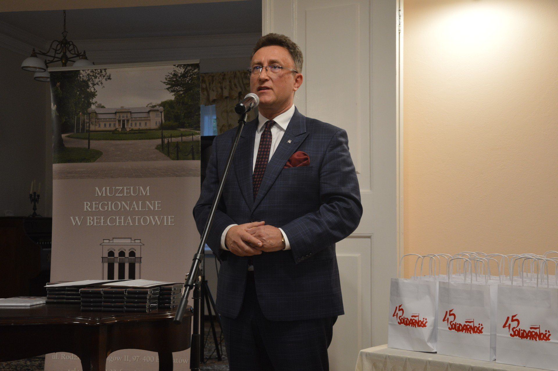 Uroczyste spotkanie i otwarcie wystawy pt. &#34;Tu rodziła się Solidarność&#34; odbyło się w Muzeum Regionalnym w Bełchatowie