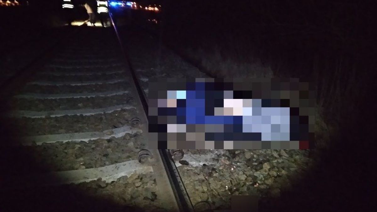 Zwłoki znajdowały się w odległości kilkuset metrów od stacji kolejowej 
