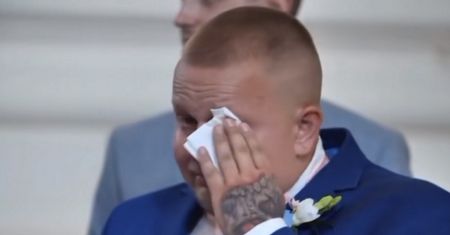 Nagranie z polskiego ślubu podbija sieć. Pan młody aż się popłakał