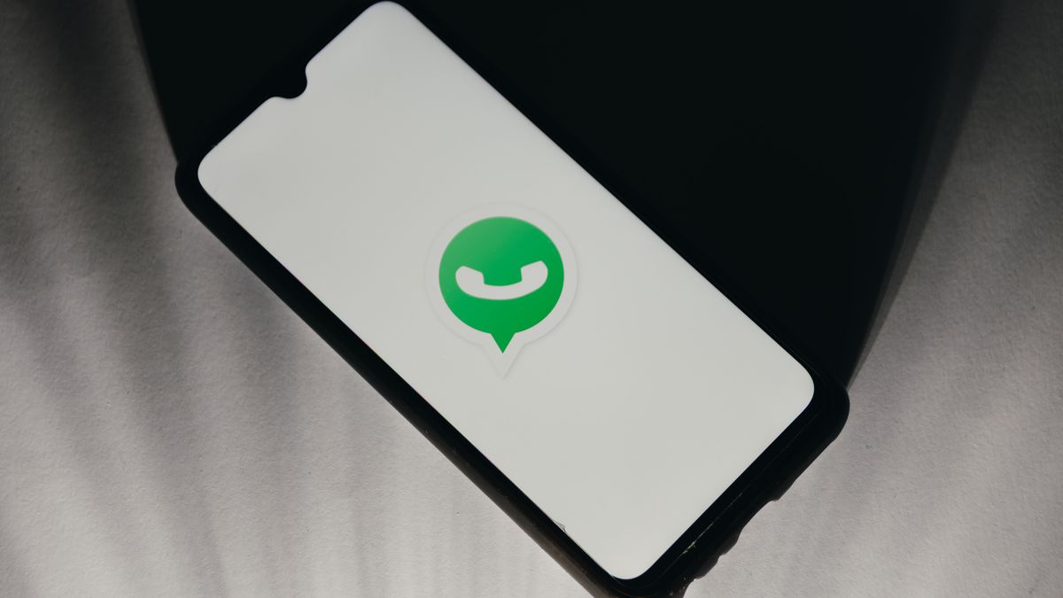 In this photo illustration a WhatsApp logo is displayed on a smartphone screen in Athens, Greece on January 9, 2023. (Photo by Nikolas Kokovlis/NurPhoto via Getty Images)