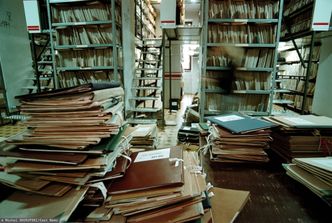 Publikowanie numerów ksiąg wieczystych ujawnia dane wrażliwe. Sąd poparł UODO