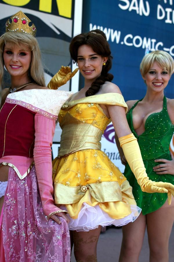 20 najfajniejszych dziewczyn z konwentu Comic-Con 2011 14