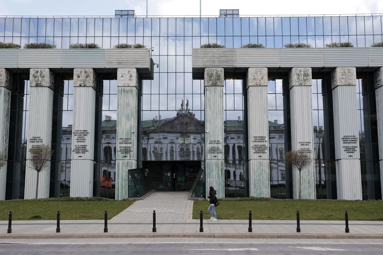 Sąd Najwyższy o KRS: "nie jest organem tożsamym z opisanym w konstytucji" 