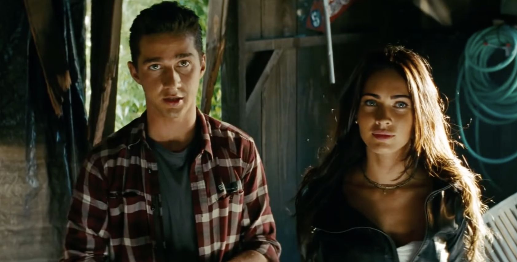 Shia LaBeouf i Megan Fox w filmie "Transformers..."
