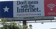 Popierał SOPA, teraz ma problem. Internauci nie zapominają