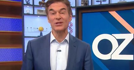 Skompromitowany dr Oz zalicza kolejny upadek. Pracownicy ujawniają, jak się zachował