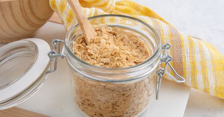 Z powodzeniem zastąpią drogi parmezan. Hit oszczędnej gospodyni