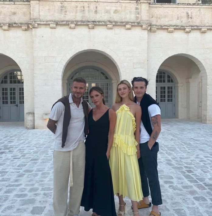Nicola Peltz, Brooklyn Beckham, Victoria Beckham i David Beckham