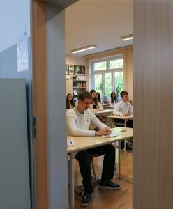 Egzamin ósmoklasisty 2025. Język polski - arkusz, odpowiedzi. Gdzie sprawdzić i kiedy wyniki?