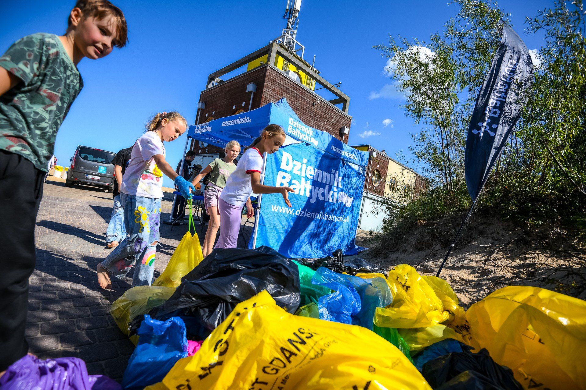 Czysta plaża w Stogach
