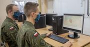 Podchorążowie WAT walczą z pandemią koronawirusa. Opracowali dwie aplikacje