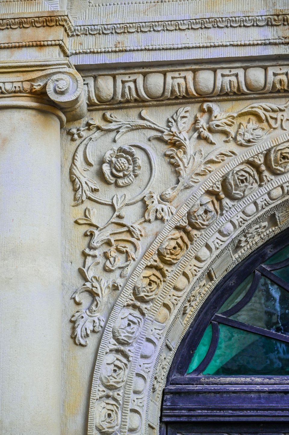 Prace budowlane i renowacyjne w kościele pw. NMP w Bydgoszczy trwały od jesieni ubiegłego roku. Odrestaurowano między innymi kopułę wieńczącą budynek i wymieniono całe poszycie dachowe