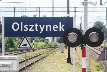 Pociąg "zaginął" przed stacją. Kolej zapomniała poinformować pasażerów