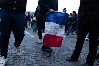 We Francji wciąż wrze. "Prezydent Macron igra z ogniem"