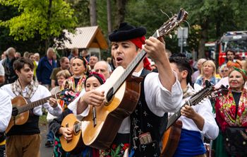 57. Międzynarodowy Festiwal Folkloru Ziem Górskich w Zakopanem, czyli góralska tradycja w rytmie muzyki, tańca i dawnych wierzeń