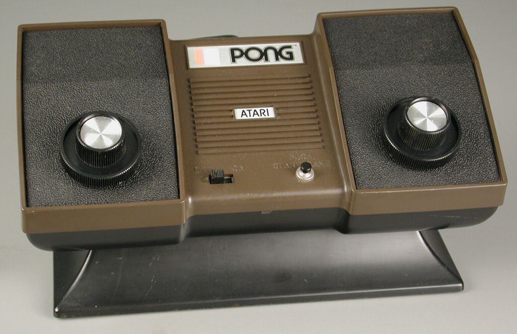 Home Pong z dystrybucji Atari.